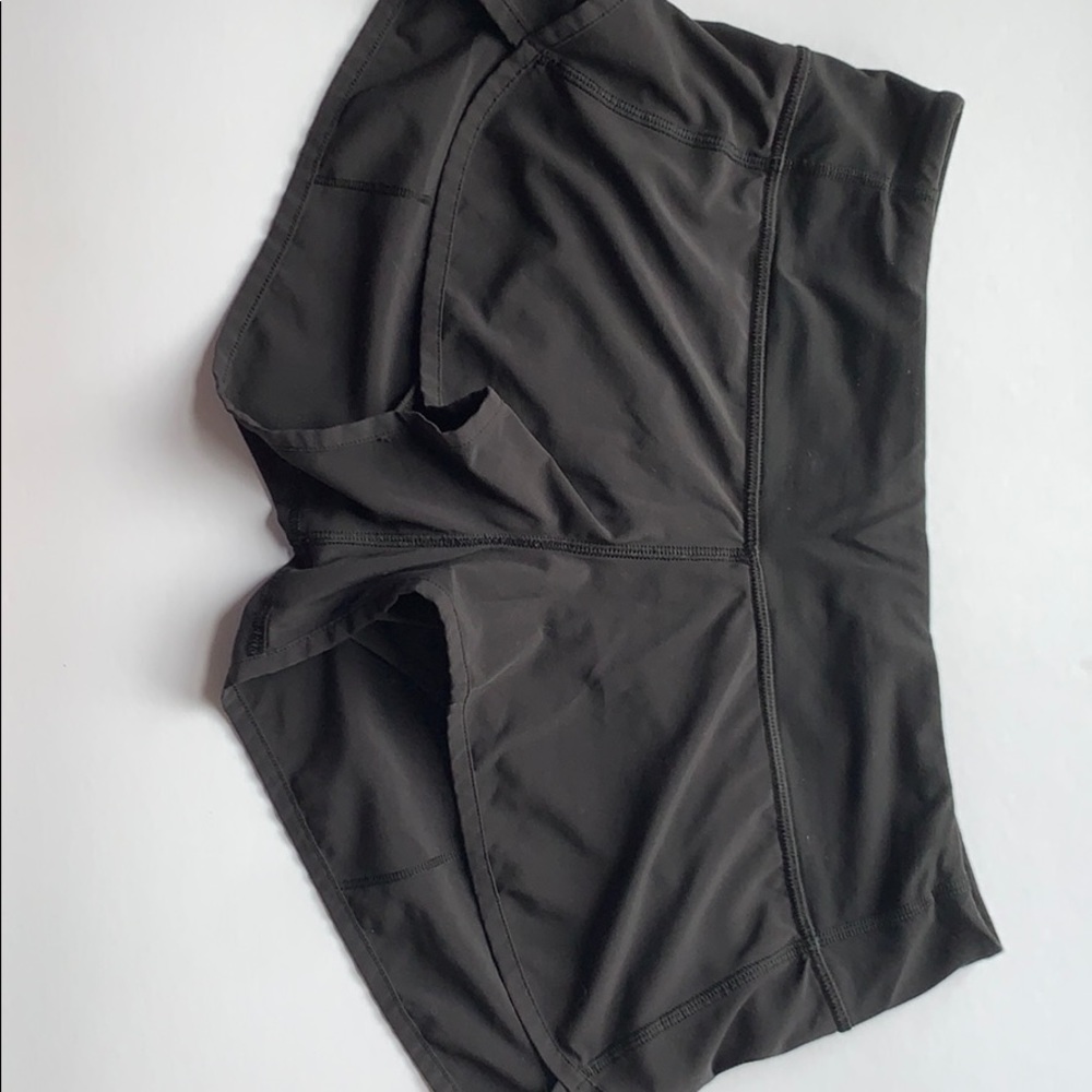 Lululemon Athletica short